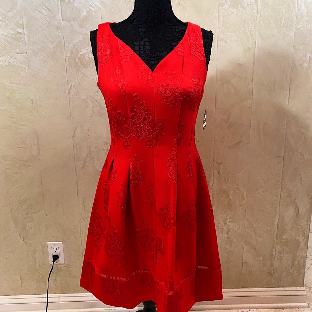 Taylor Floral Fit & Flare Dress NWT